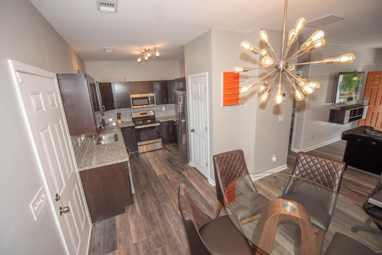 Apartment Campbellton Rd A
